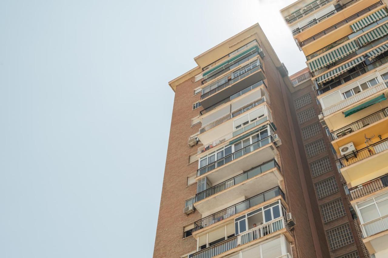 Tuguest Heroe Apartment Málaga Exterior foto